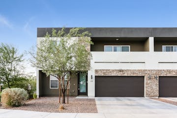 2000 N 36th Street Unit 29 Phoenix, AZ 85008